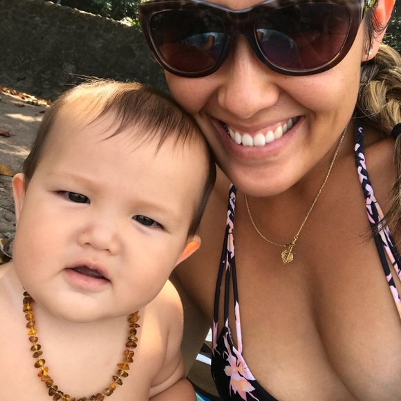 Meet your Posher, Tehane - Picture 2 of 3